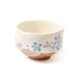 Small matcha bowl / blue flowers